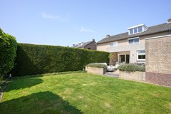 buiten tuin.jpg